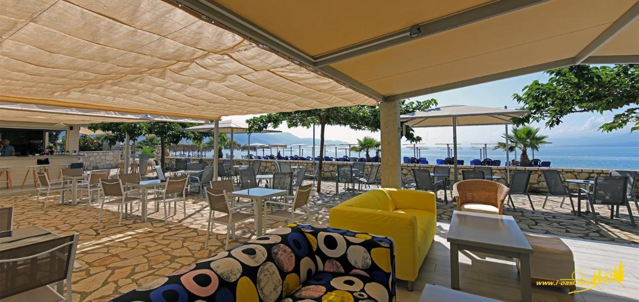 Aparthotel Oasis By The Sea Chiliadou  Zewnętrze zdjęcie