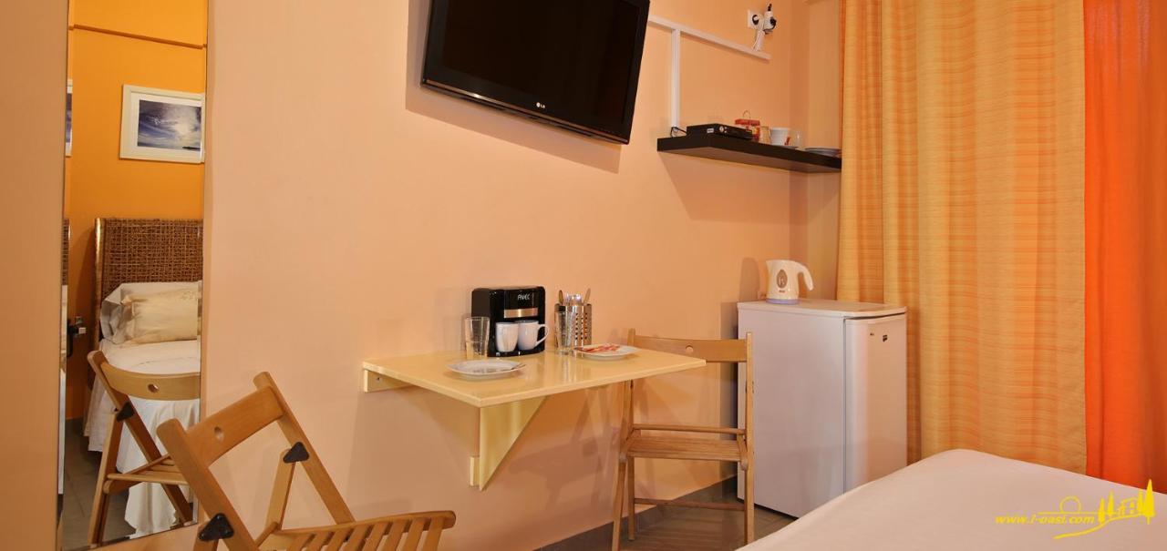 Aparthotel Oasis By The Sea Chiliadou  Zewnętrze zdjęcie