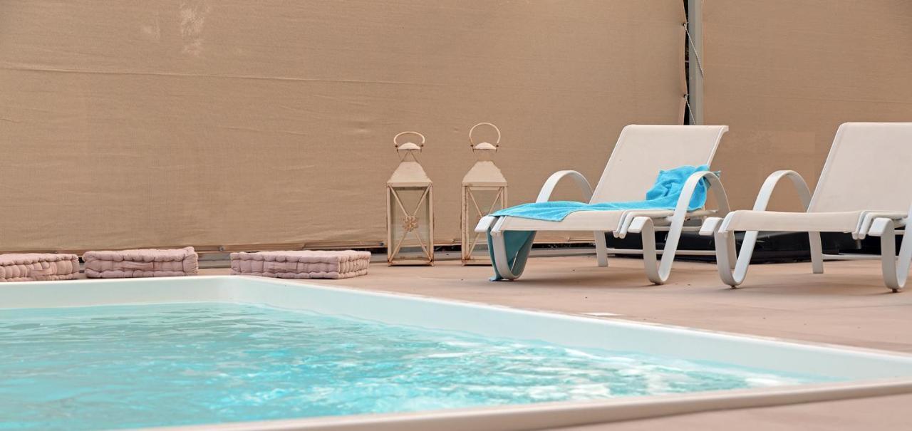 Aparthotel Oasis By The Sea Chiliadou  Zewnętrze zdjęcie